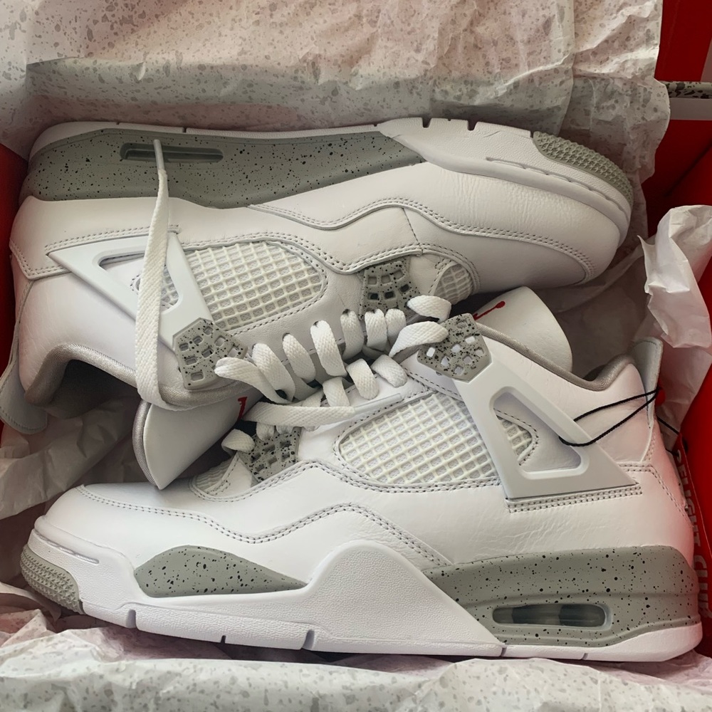 Jordan Retro 4s 👟